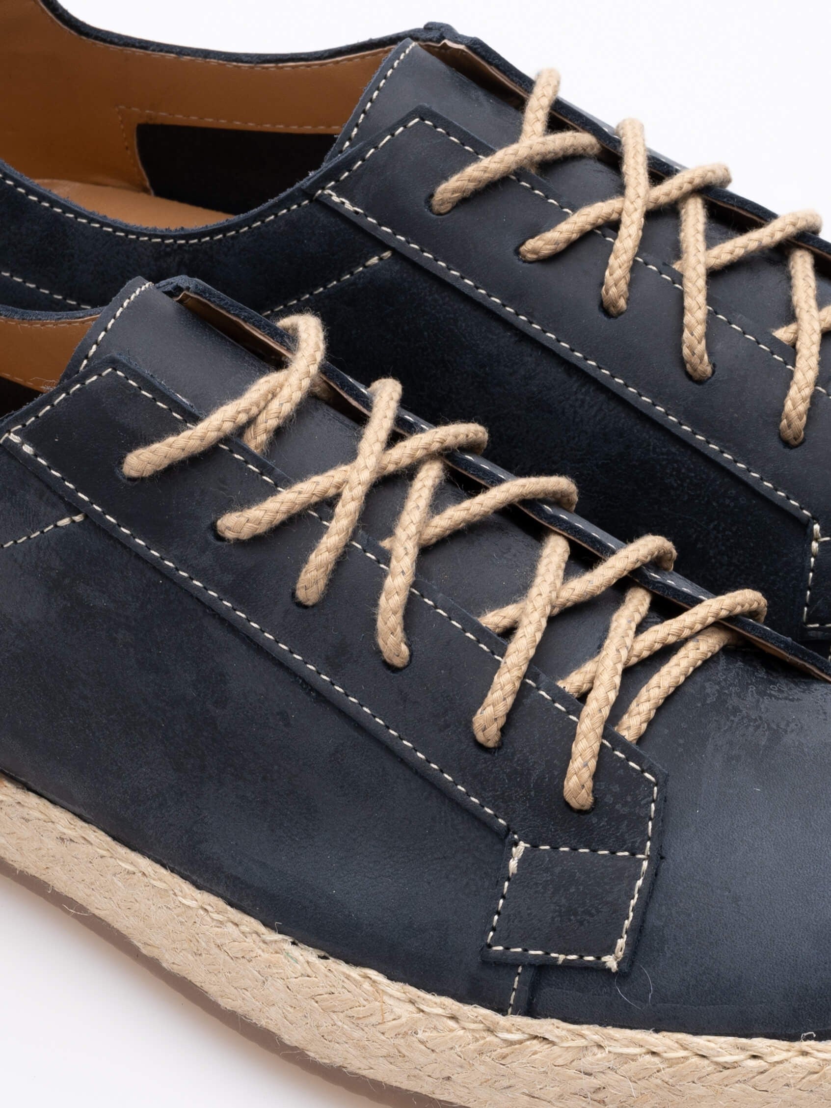 Hut - Flashes-shoes