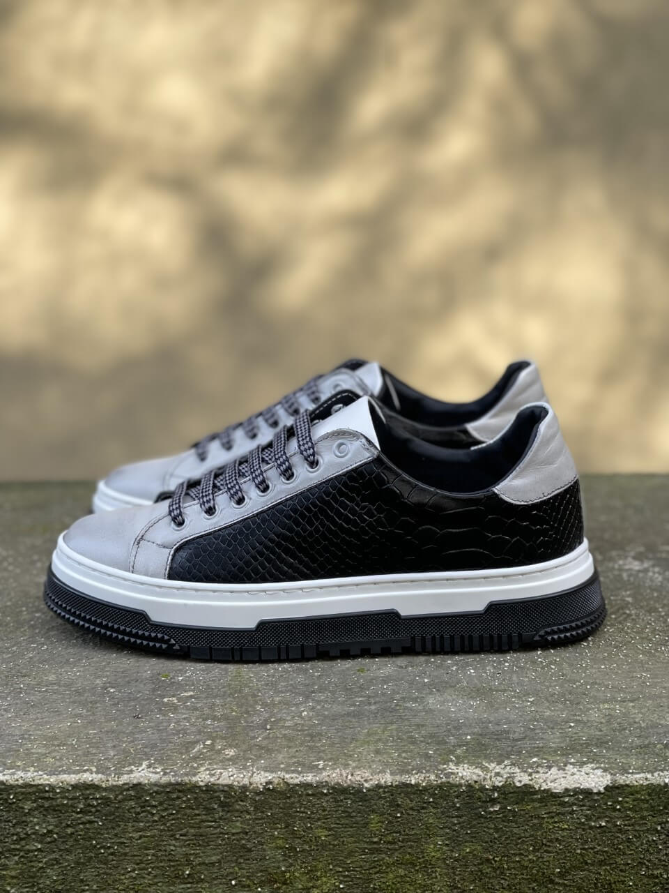 Drake - Flashes-shoes